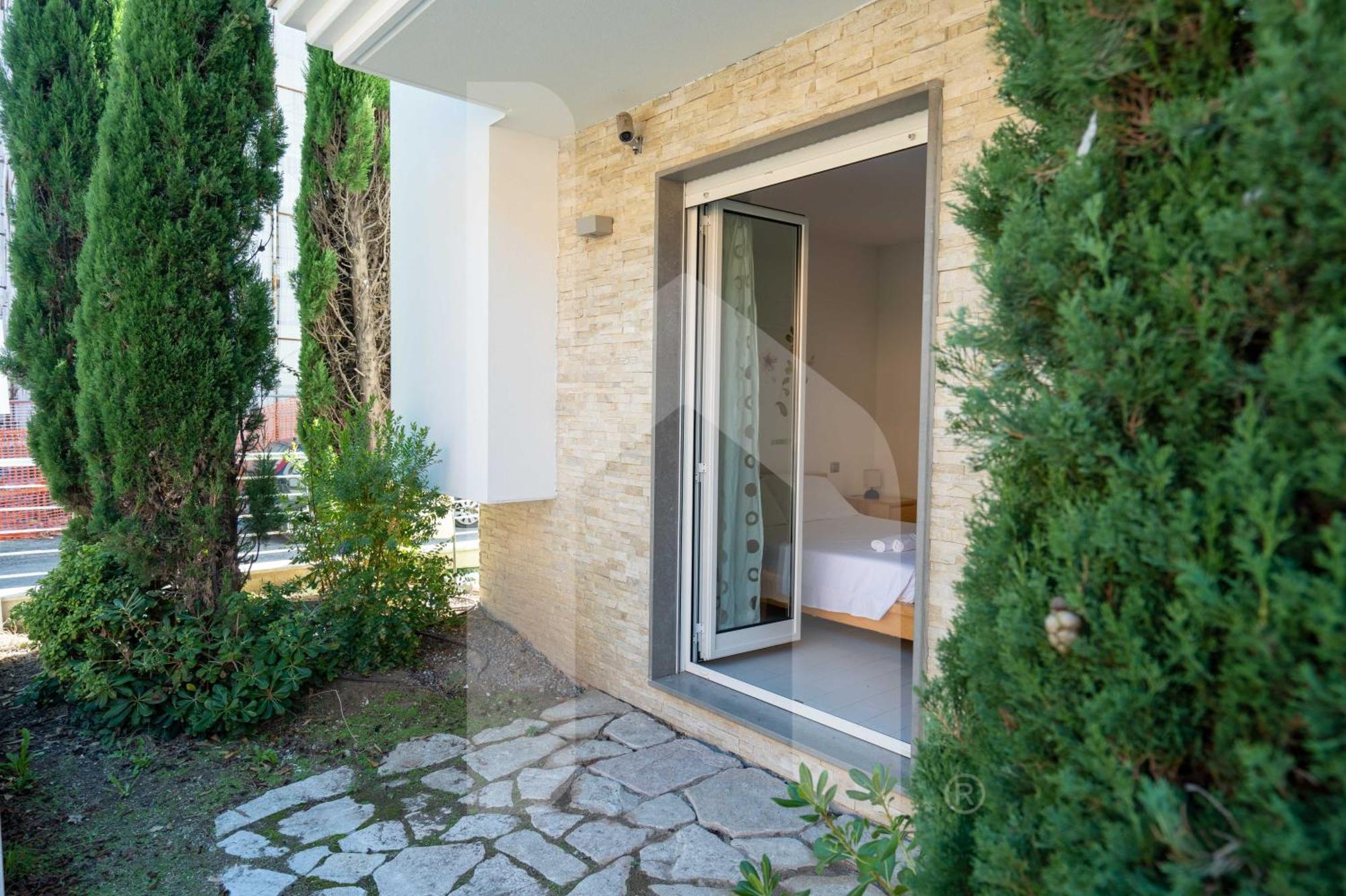 Homiday - Residence Bordopineta Pineto Exteriör bild